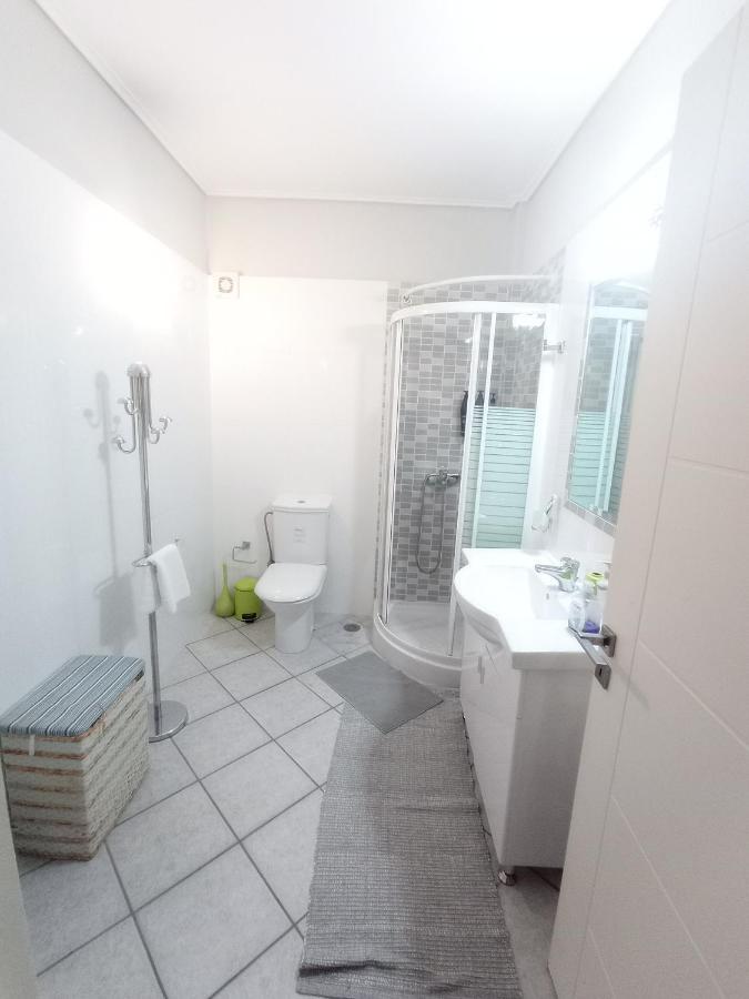 Galini Apartment Near Sea, Port And Airport Артеміда Екстер'єр фото